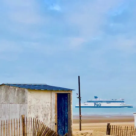 Апартаменты La Baraque Calais Bleriot 2 *