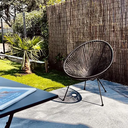 La Baraque Calais Blériot 2 *